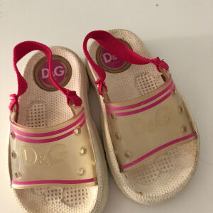Dolce & Gabanna kids sandals size 23