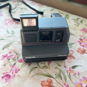 Polaroid Impulse 600 plus film camera καμερα