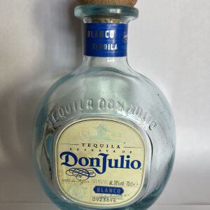 Άδειο μπουκάλι τεκίλας Don Julio