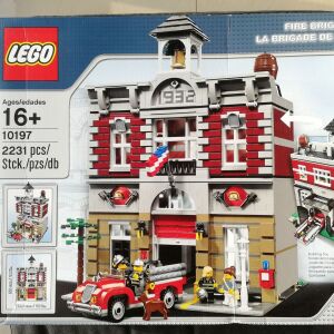LEGO10197 FIRE BRIGADE (LEGO MODULAR BUILDINGS)
