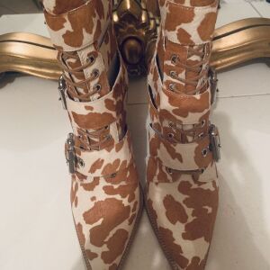 Jeffrey Campbell boots  no 41 καινουρια