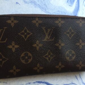 Louis Vuitton πορτοφόλι