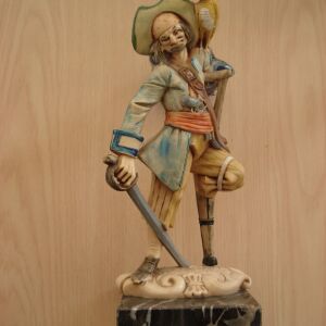 ΙΤΑΛΙΚΟ Αγαλματίδιο  Ο  Πειρατής. Carrara Italy Marble Pirate