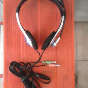 Ακουστικά + Μικρόφωνο (headphone + mic + Volume Control)