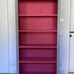 Βιβλιοθήκη Laurette σε χρώμα γκρι και ροζ