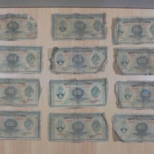 Δώδεκα χαρτονομίσματα των 100 δραχμών του 1927