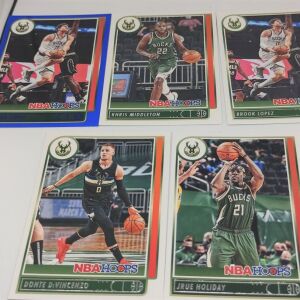 5 x Κάρτες Milwaukee Bucks NBA Hoops 2021/22