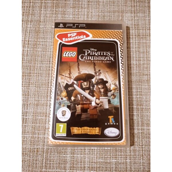 kaseta tou PSP  LEGO "PIRATES of the CARIBBEAN"