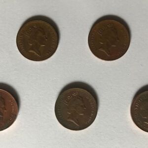 One (1) Penny ELIZABETH II (7 διαφορετικά νομίσματα - διαφορετική χρονιά κοπής) παλαιά νομίσματα