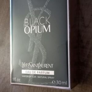 black opium 30ml + δωρο ενα κραγιον