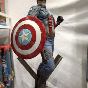 CAPTAIN AMERICA FIRST AVENGER EXCLUSIVE PREMIUM FORMAT STATUE CHRIS EVANS MOVIE New in box with original shipper SIDESHOW  brown box. Number #226 of 500, extremely rare 21 height, 1/4 scale