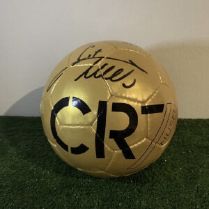 Μπαλα ποδοσφαίρου με υπογραφή Cristiano Ronaldo