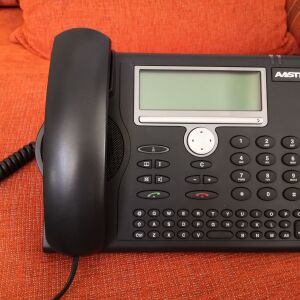Τηλεφωνική συσκευή voip, Aastra 5380