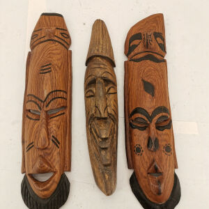 3 μάσκες ξύλινες Αφρικής εποχής 1960