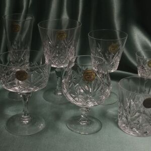 Ποτήρια Cristal D'arques "Chantilly Taille Beaugency" 42 τμ. Γαλλικό κρύσταλλο του 1970.