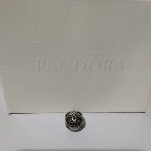 Αυθεντικό σύμβολο Pandora