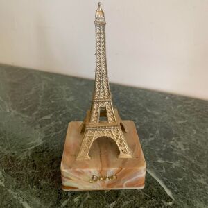 Αναμνηστικό από Παρίσι, πύργος του Άιφελ, 13εκ ύψος και 7x7, μόνο 8€
