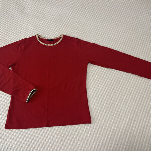 κόκκινο ελαστικό μπλουζάκι Burberry