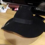 καπέλο μαύρο αγορασμενο από Παρίσι γυναικείο χειμωνιάτικο