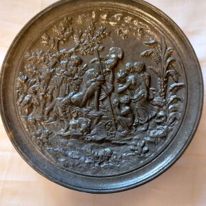 2 σπάνια πιάτα αρχαικά του 18ου αιώνα από αντιμόνιο με υπέροχες αρχαικές εικόνες 26 εκατ.
