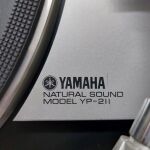 Yamaha YP-211 turntable / πικάπ