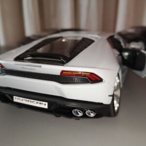 1:18 Lamborghini Huracan LP 610-4 άσπρο